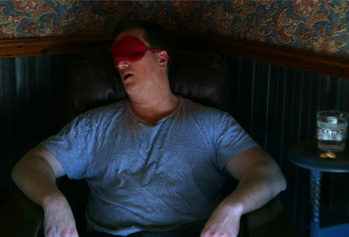 webmd_rm_photo_of_man_sleeping_in_chair